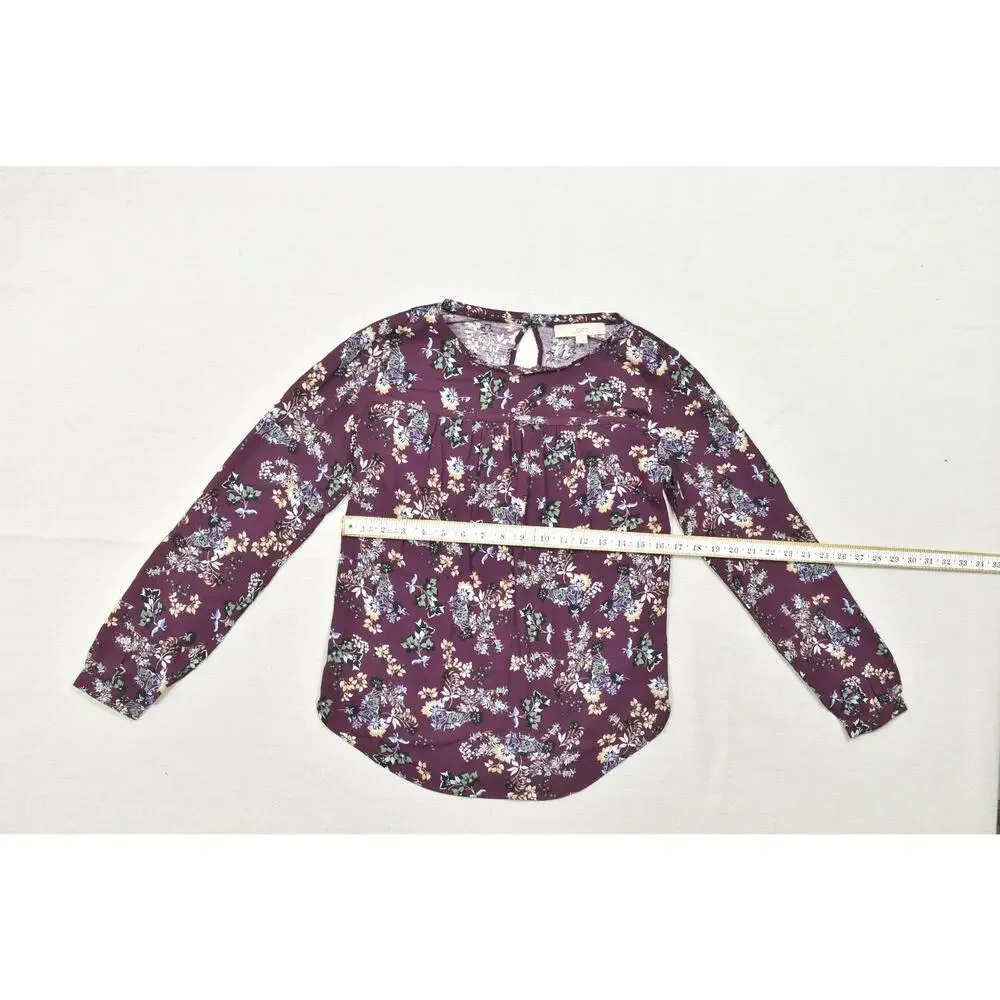 LOFT Women XS Purple Floral Long Sleeve Blouse Pleated Rayon Keyhole Back